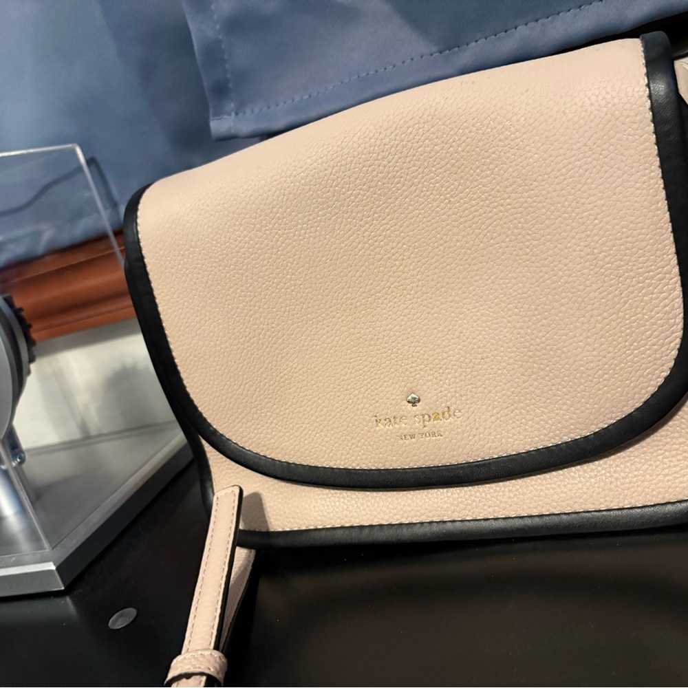 Kate Spade Cream and Black Crossbody Bag